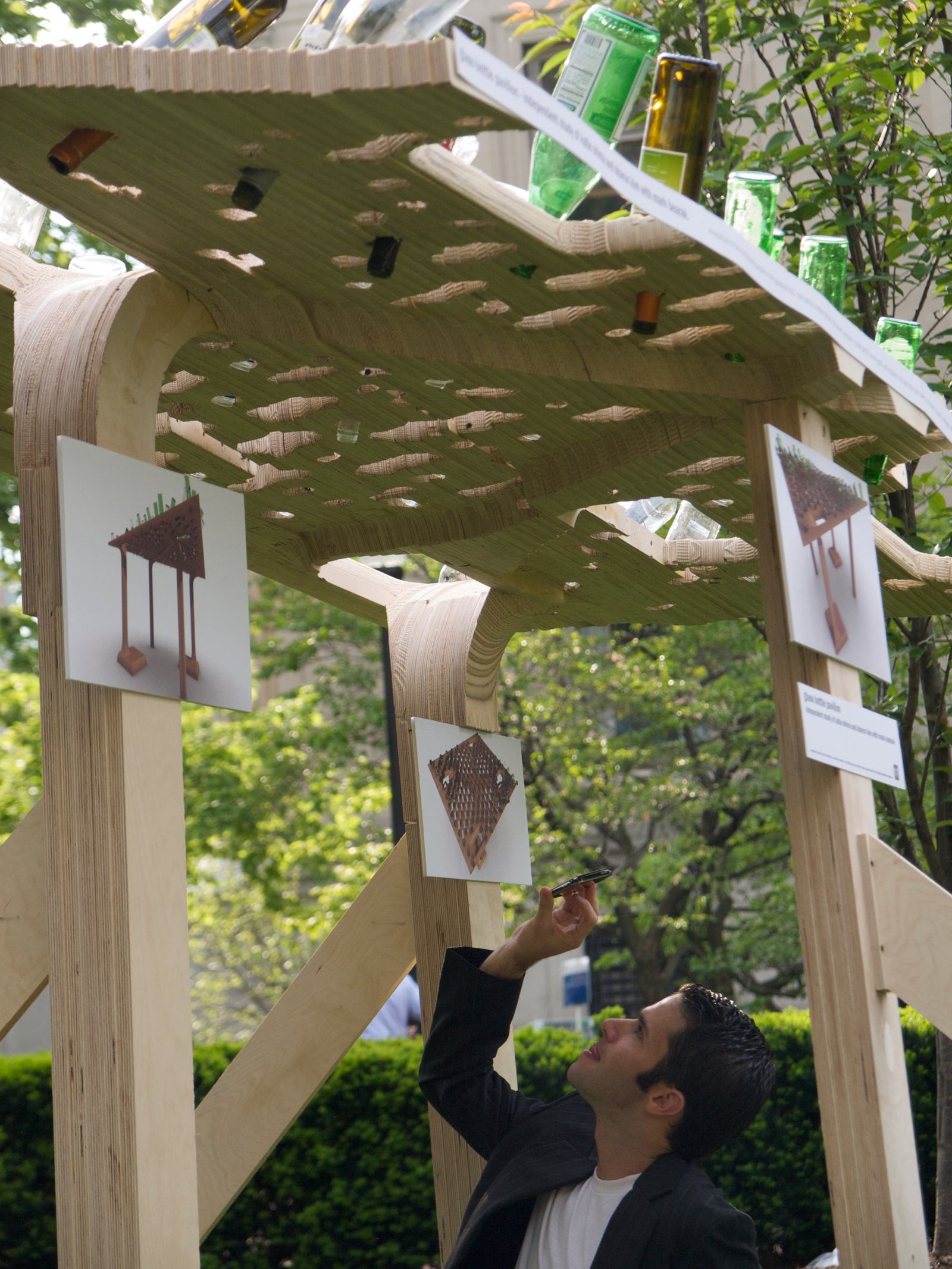 Solar Sonic Pavilion